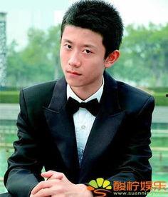 张一山的最新爆料视频,娱乐圈幕后真相大曝光！